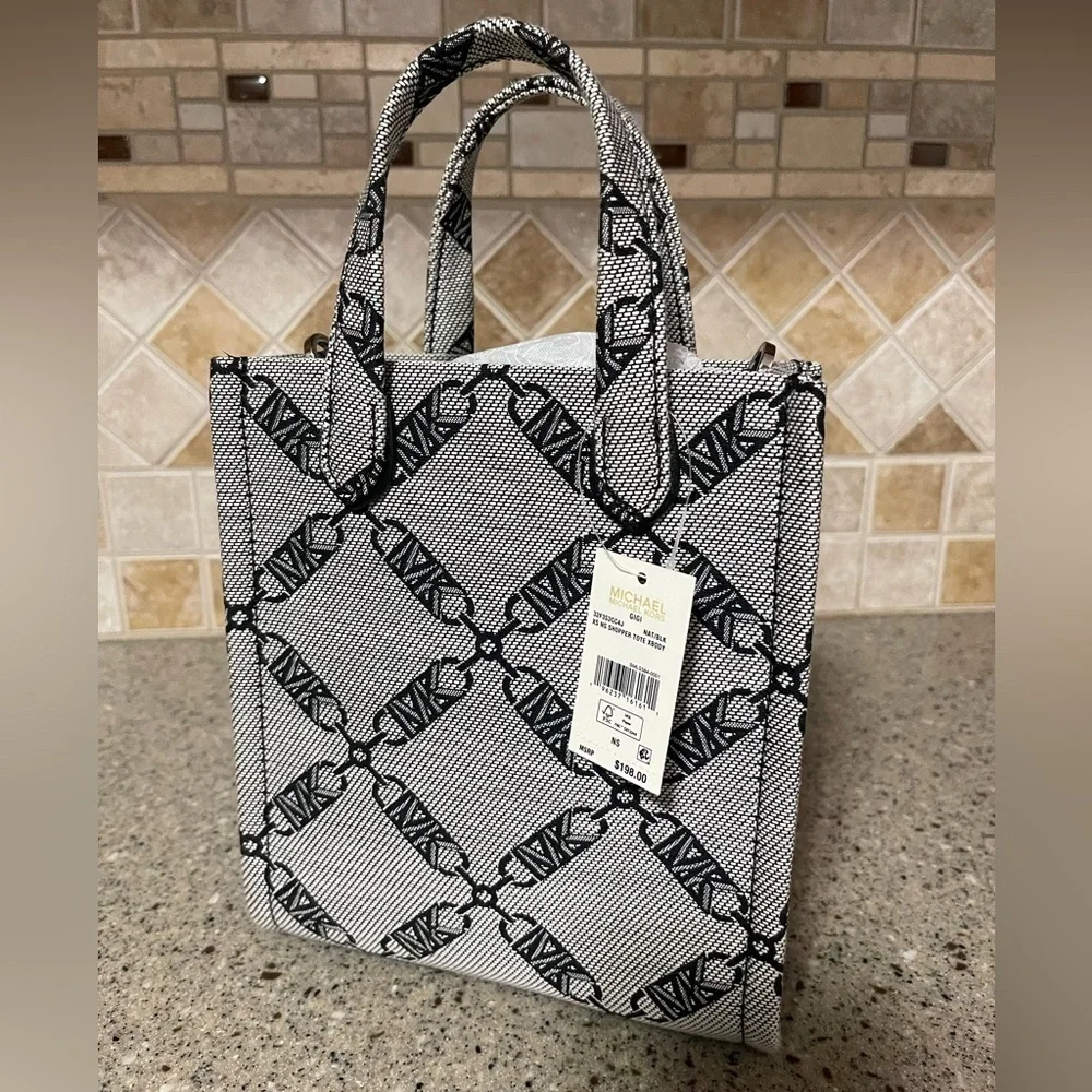 NWT Michael Kors Gigi Extra Small Jacquard Tote Bag 32F3S3GC4J - Picture 3 of 8